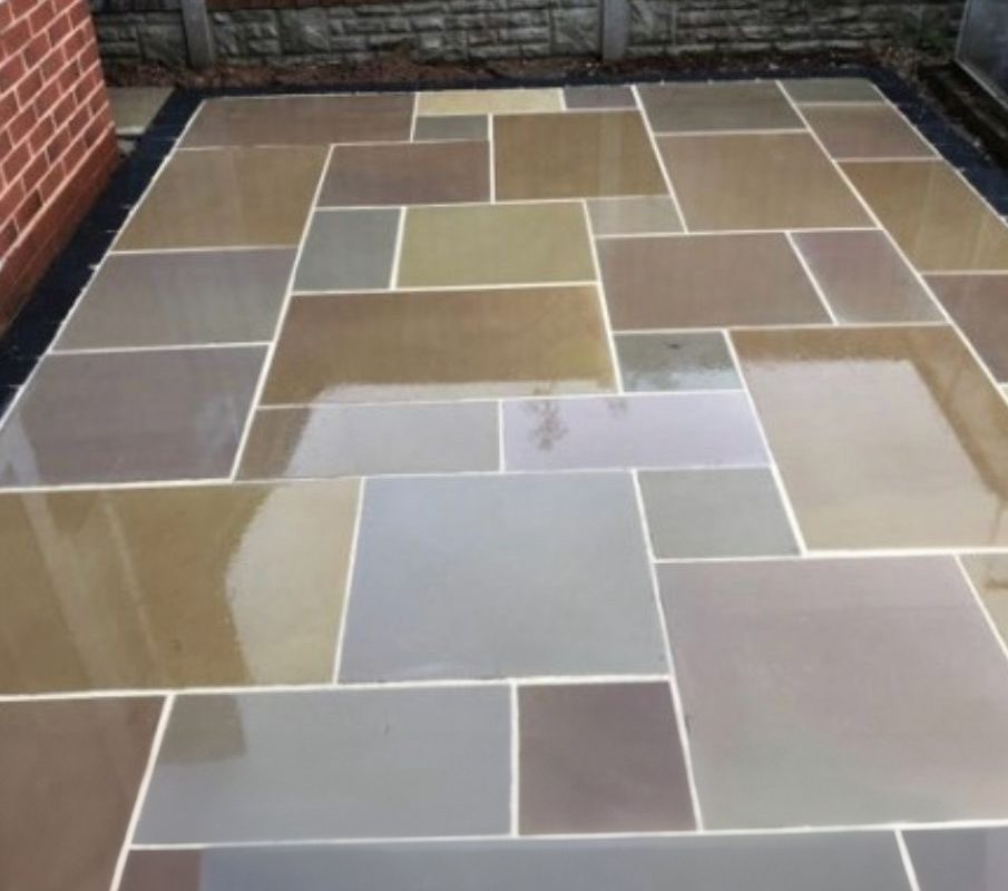 JT Contractors - Sawn and Honed Raj Green