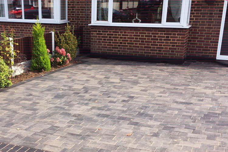 JT Contractors - Driveways Essex